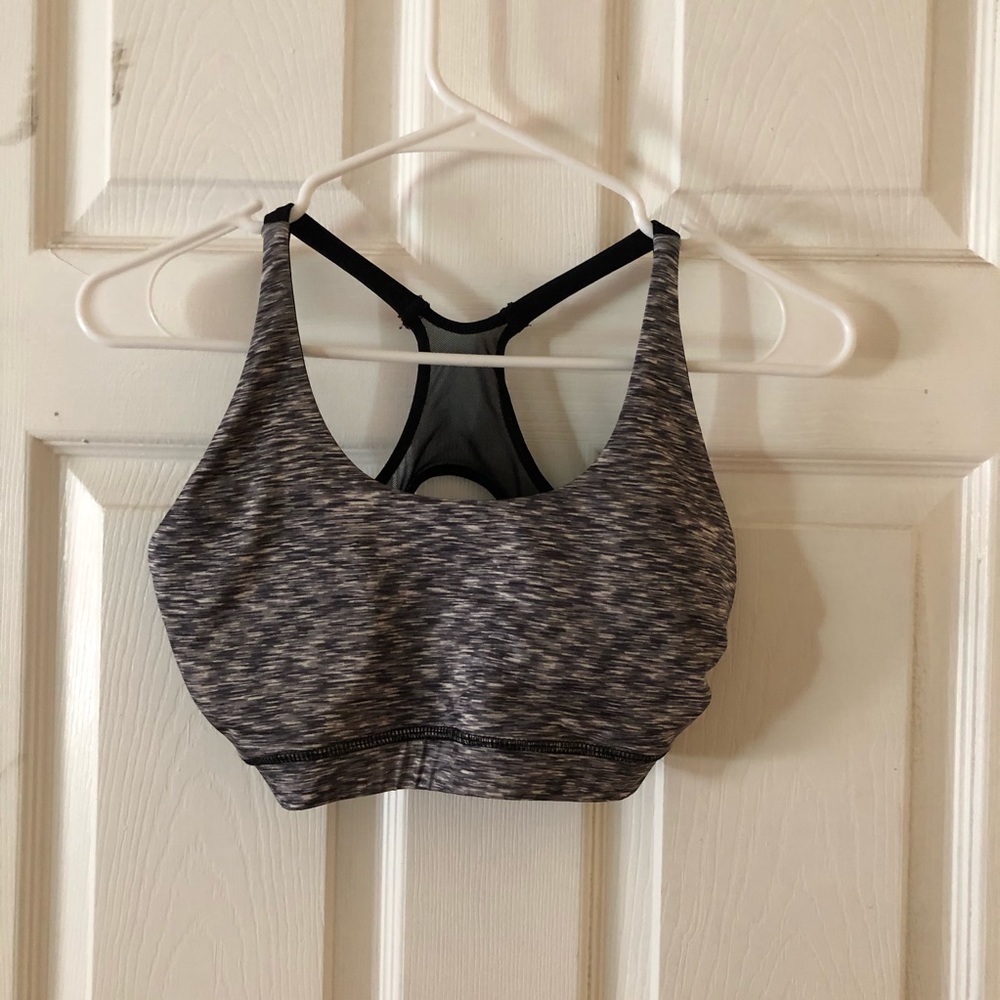 Sports bra